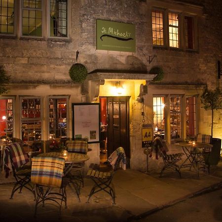 לינה וארוחת בוקר פיינסוויק St.Michaels Bistro מראה חיצוני תמונה